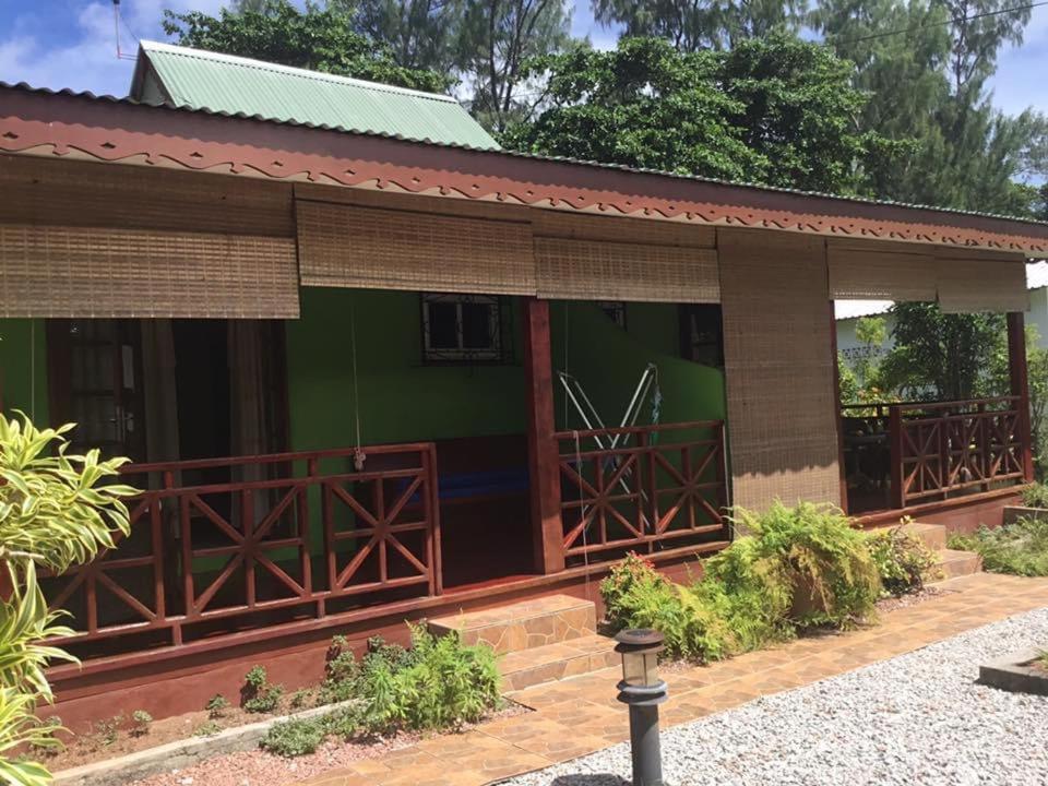 Benjamine'S Guesthouse La Digue Eksteriør billede