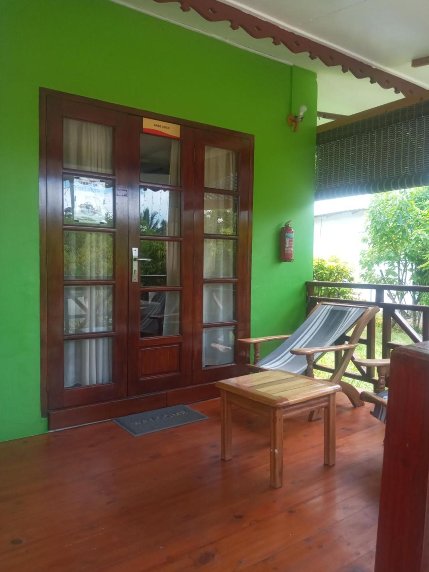 Benjamine'S Guesthouse La Digue Eksteriør billede