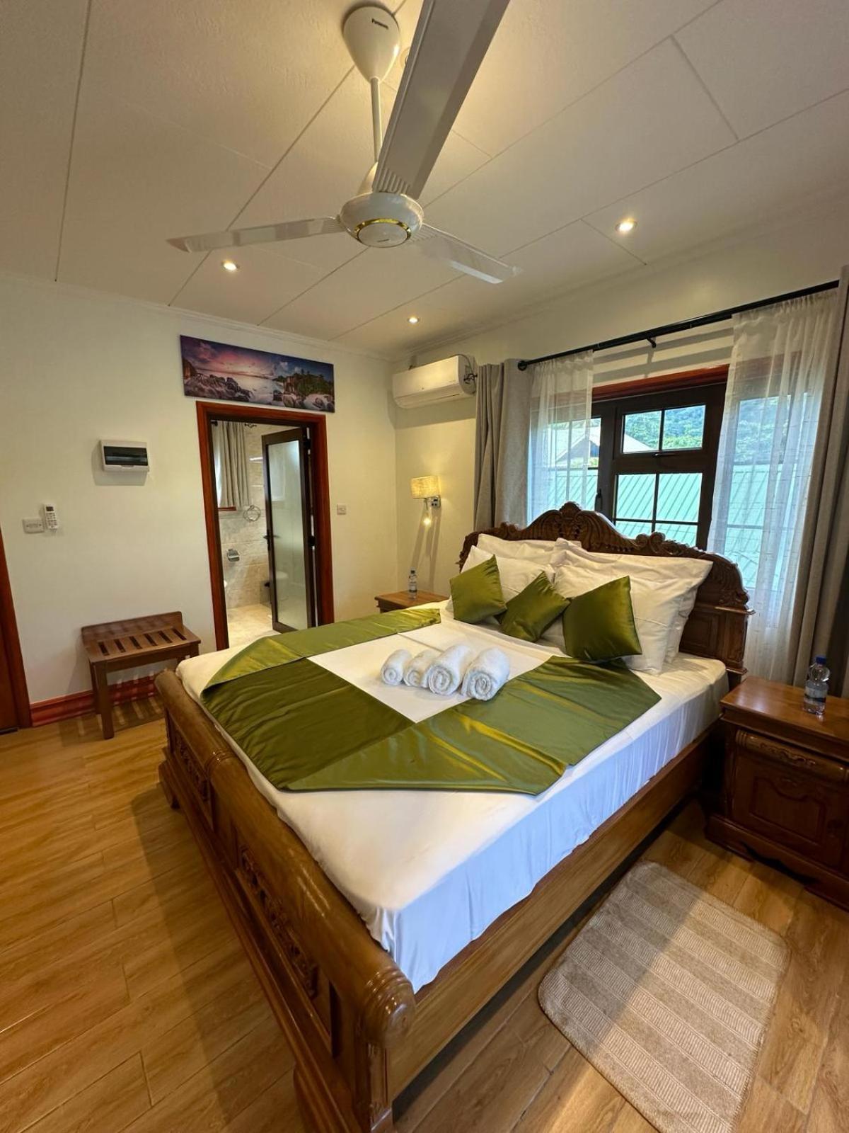 Benjamine'S Guesthouse La Digue Eksteriør billede