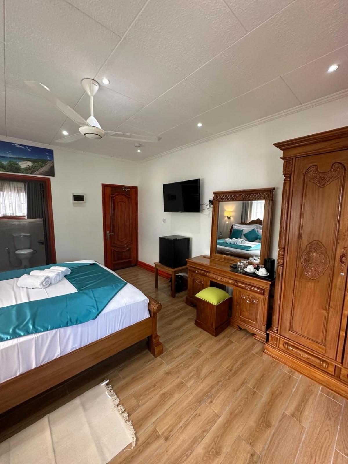 Benjamine'S Guesthouse La Digue Eksteriør billede